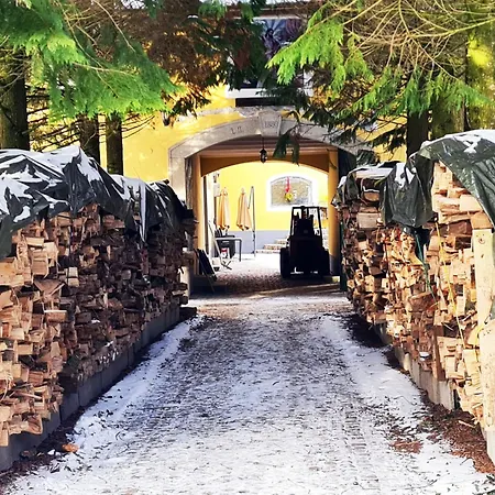 Historischer Gutshof, Bogensportzentrum Kremstal Apartmán Nussbach