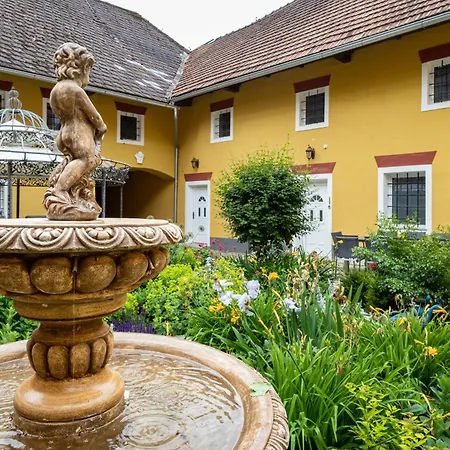 Apartmán Historischer Gutshof, Bogensportzentrum Kremstal