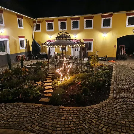 Historischer Gutshof, Bogensportzentrum Kremstal Nussbach