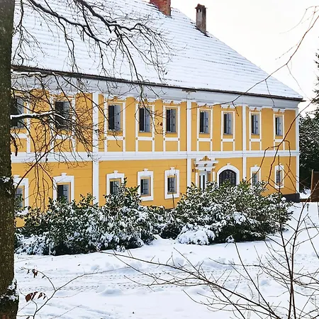 Historischer Gutshof, Bogensportzentrum Kremstal