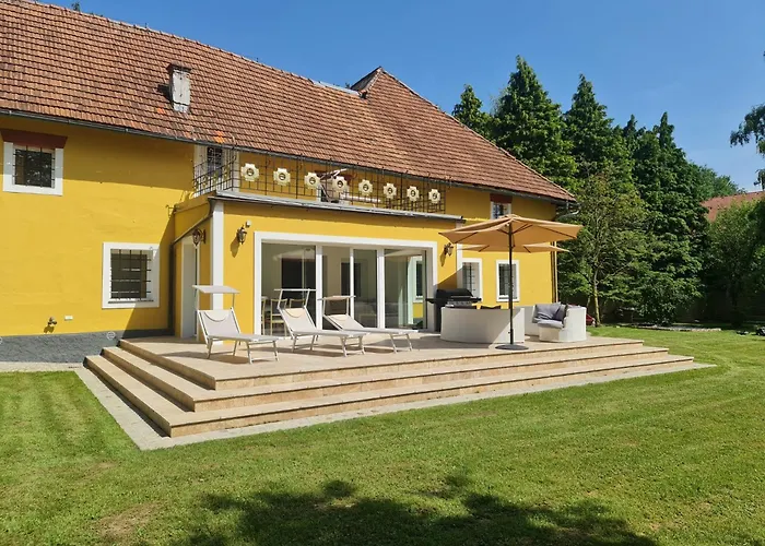 Historischer Gutshof, Bogensportzentrum Kremstal Nussbach