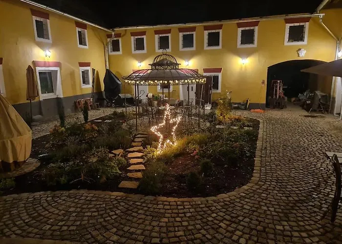 Historischer Gutshof, Bogensportzentrum Kremstal Daire *